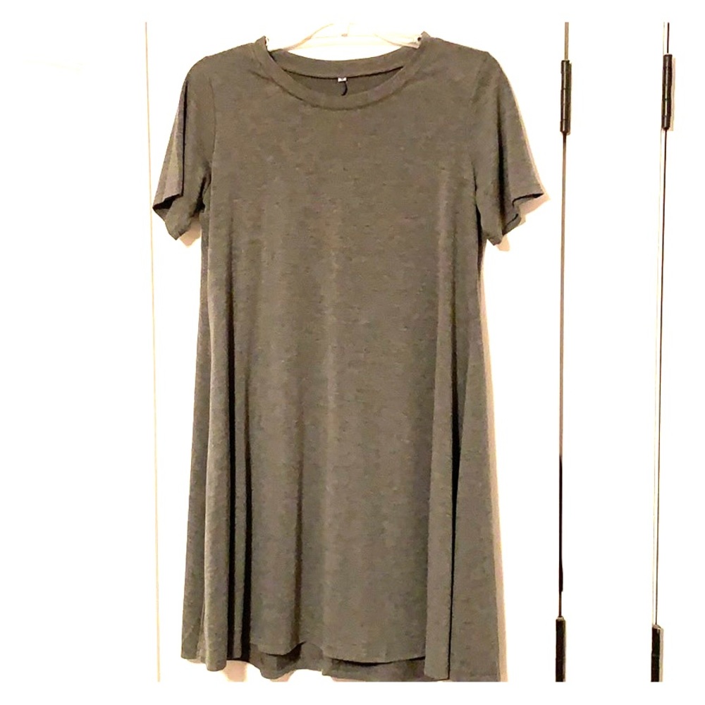 Women’s Medium T-shirt Dress